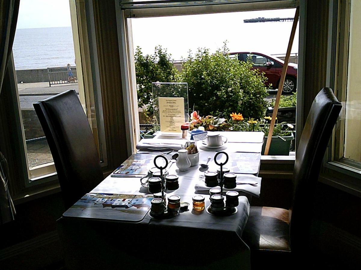 Bed and Breakfast Regency House Walton-on-the-Naze Zewnętrze zdjęcie