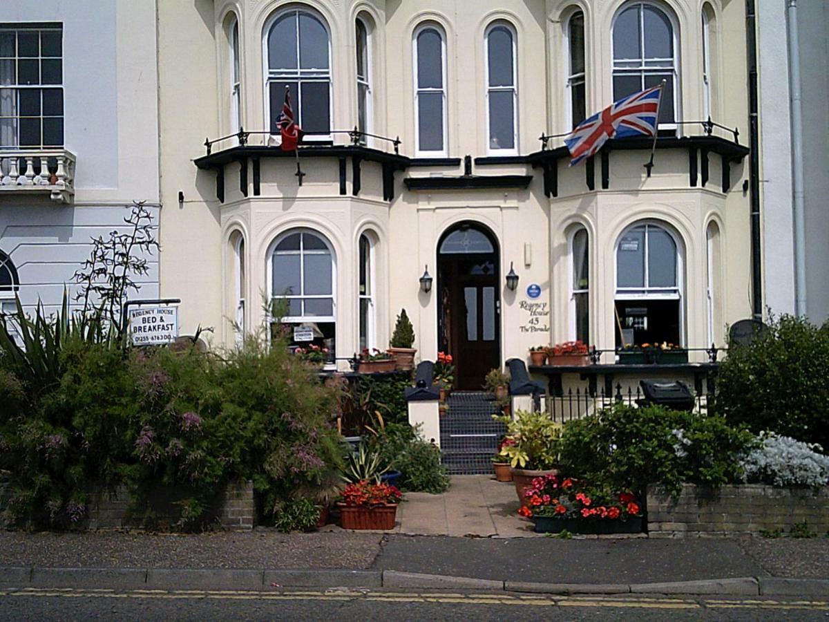 Bed and Breakfast Regency House Walton-on-the-Naze Zewnętrze zdjęcie
